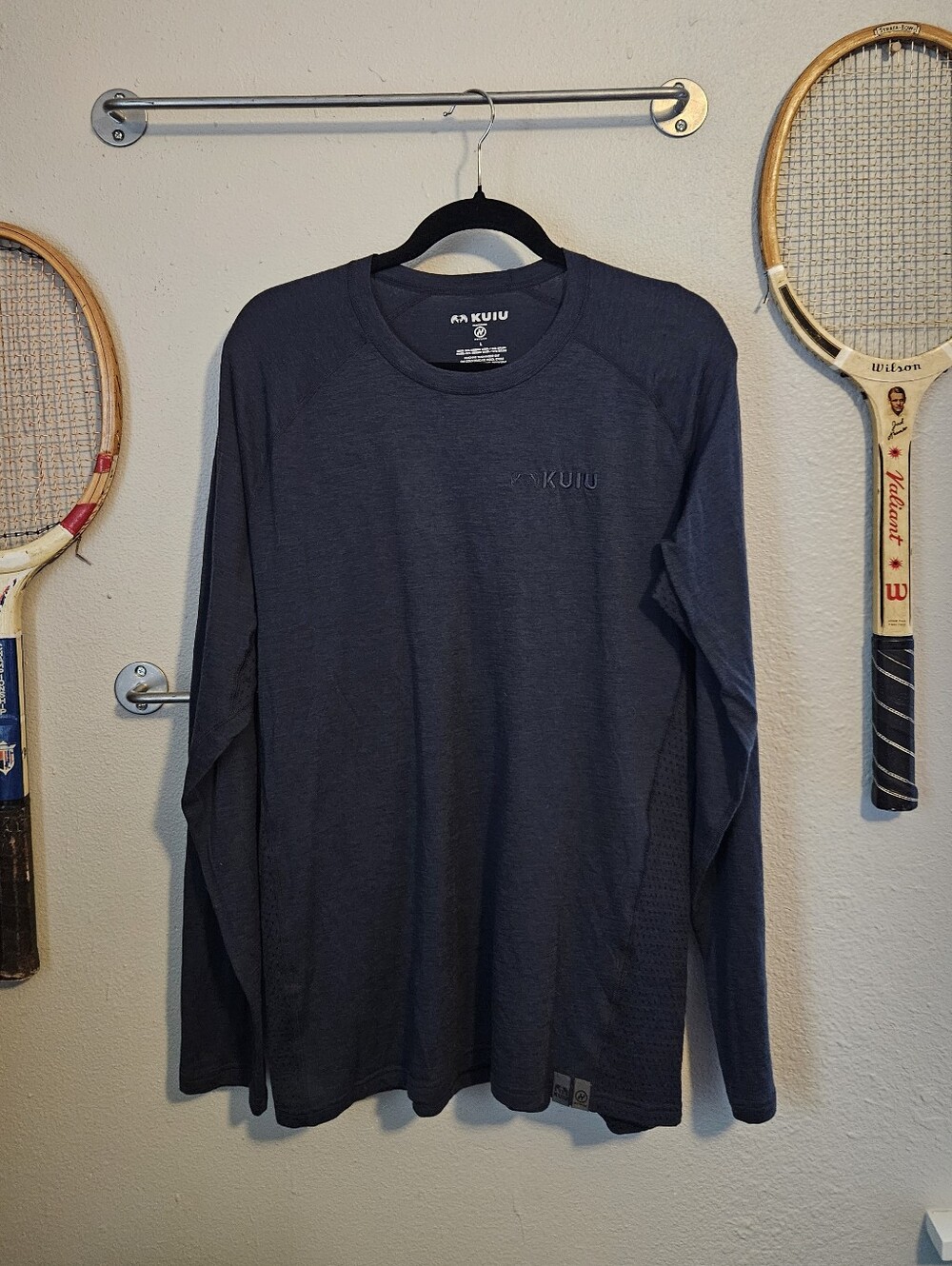 Kuhl long sleeve base layer Merino Wool top L Navy Blue